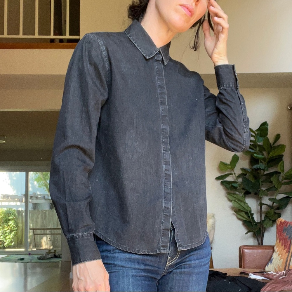 Madewell black denim shirt with blind buttons size XS